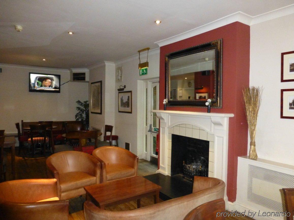 Waterloo Hotel Crowthorne Luaran gambar